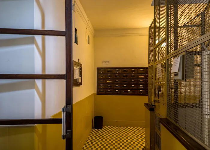 The Rent - In Testaccio District Rzym